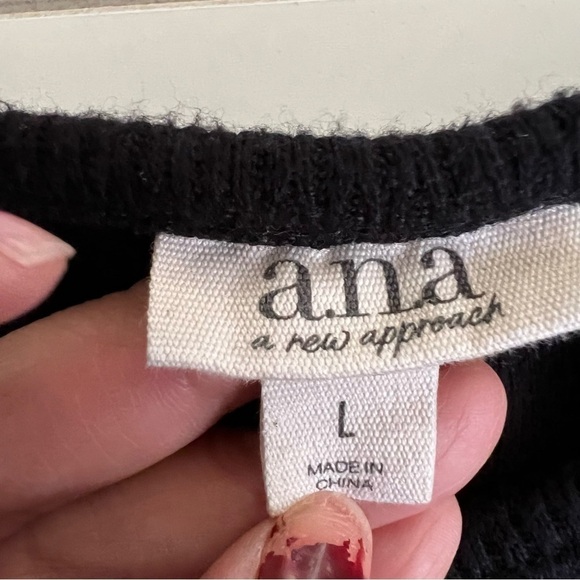 A.n.a Black long puff sleeve top Size Large - Picture 6 of 12